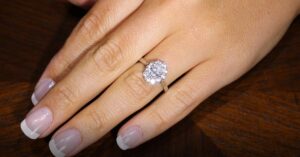 Best Engagement Rings For Long Fingers