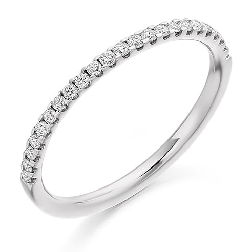 .25ct Scallop Set Ladies Diamond Wedding Ring in platinum