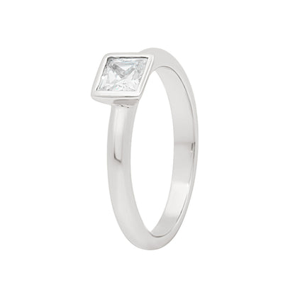 Bezel Set Princess Cut Engagement Ring In Platinum