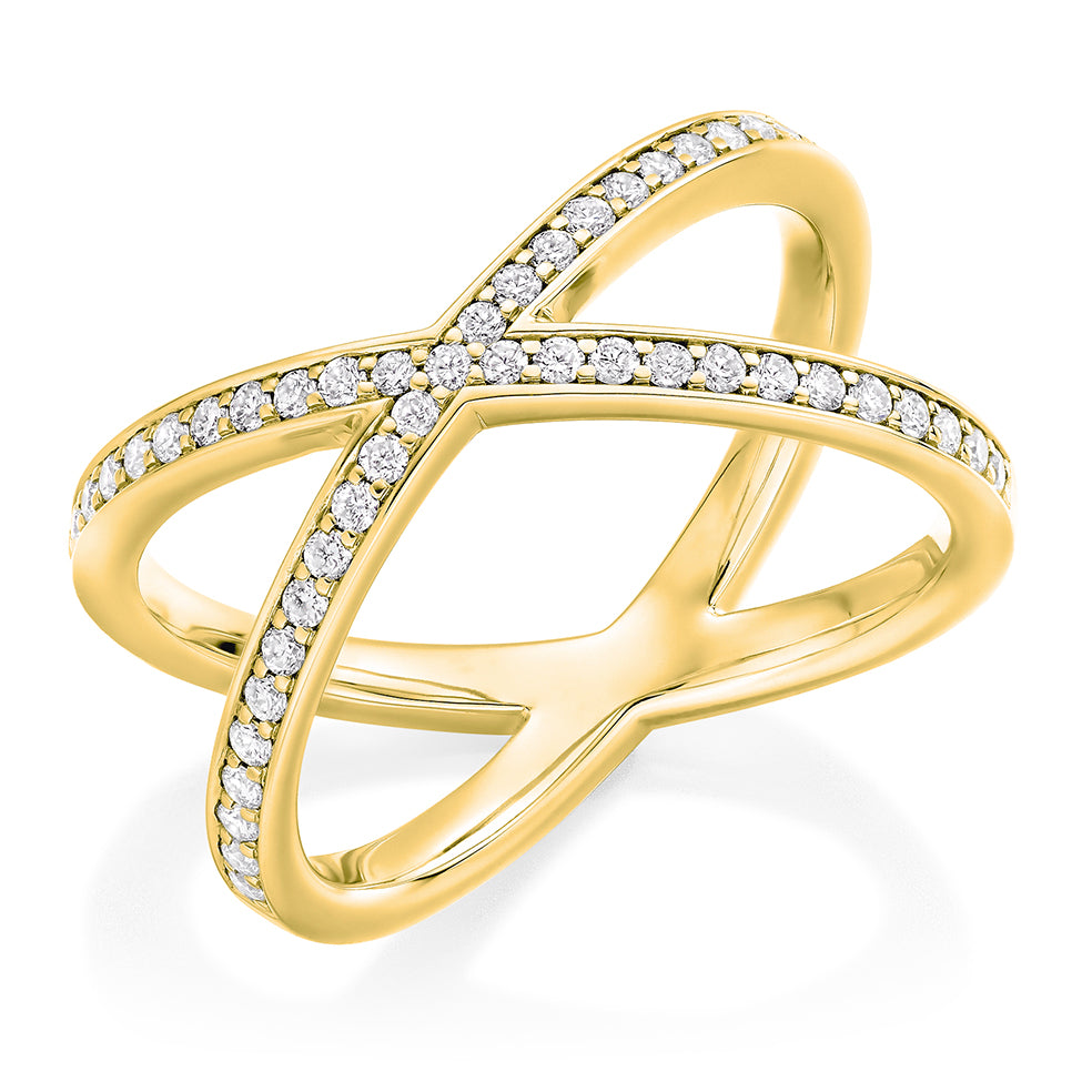 Criss-Cross Eternity Ring in 18kt yellow gold