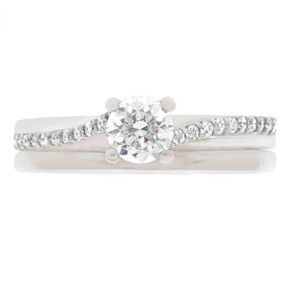 Debeers Promise Ring Style in white gold with a matching plain wedding ring