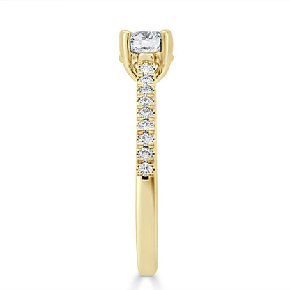 Castell  Set Diamond Ring in yellow gold standing upright sideview