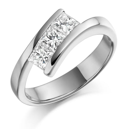 Off-Set Trilogy With Princess Cut Diamonds in white gold