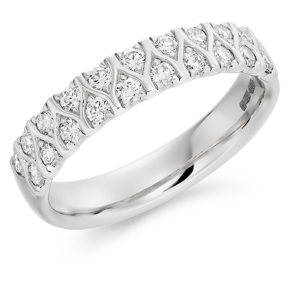 Venus Eternity Ring in White gold