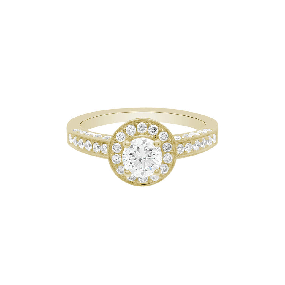 Antique Engagement Ring in yellow gold